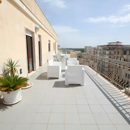 Apartment Attico Del Vico *